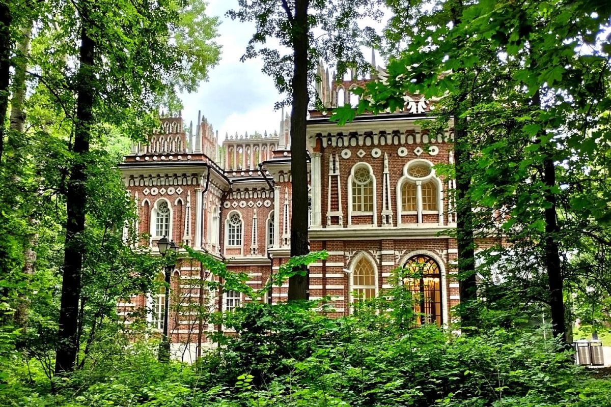 Москва «Очарование Царских садов»